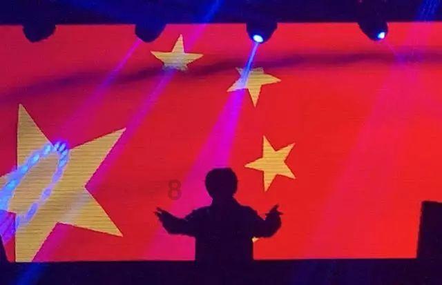 玩具战斗机大战